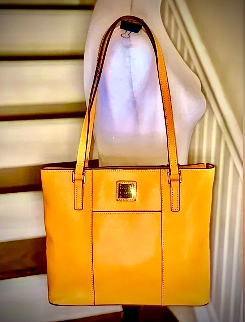 DOONEY BOURKE Orange Saf-fiano Leather Red Lining Two Top Handle Shoulder Straps Savers Dublin $155