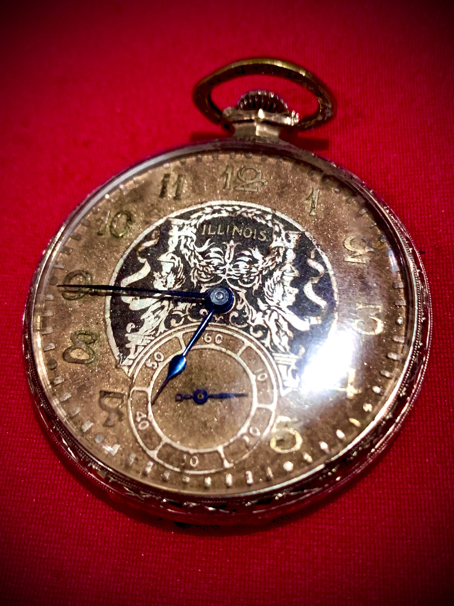 #922 97 Years old Vintage ILLINOIS Pocket Watch 1925 The Marquis Autocrat 14kGF