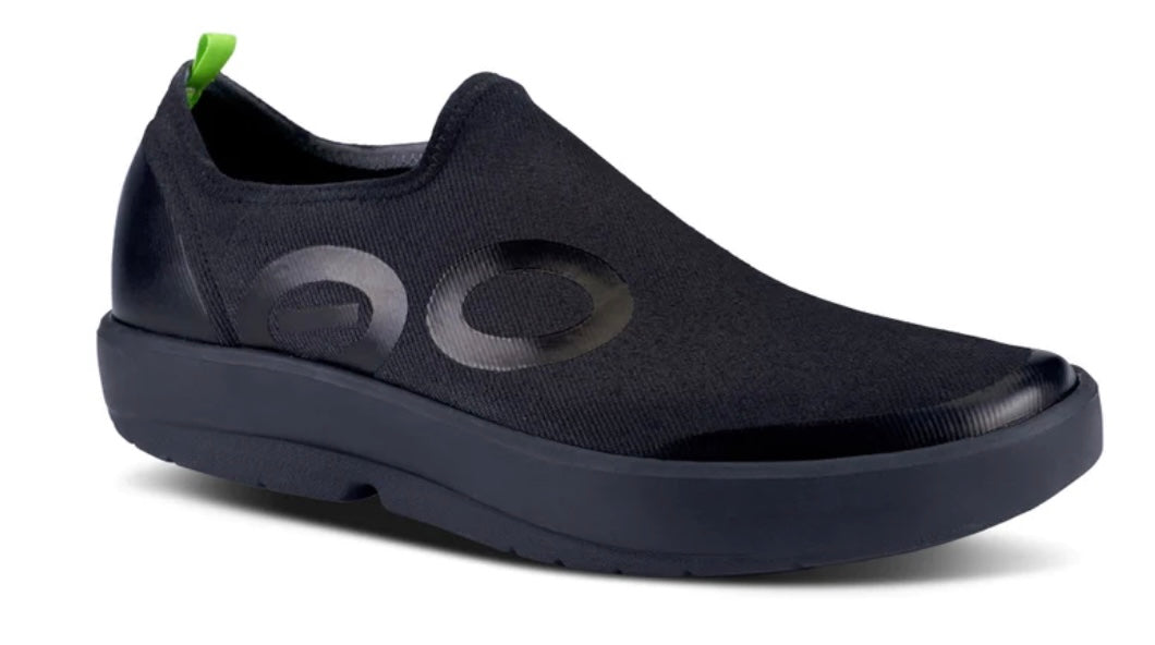 OOFOS Shoes for Knee, Ankle, hip or low back pain relief get the right shoes