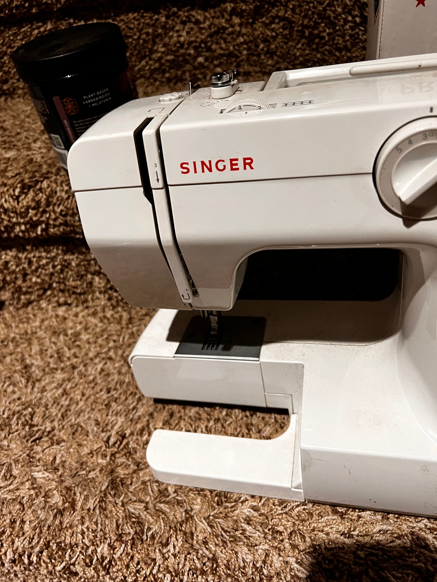 Singer Portable Electric Sewing Machine for parts model 1120 40 stitches