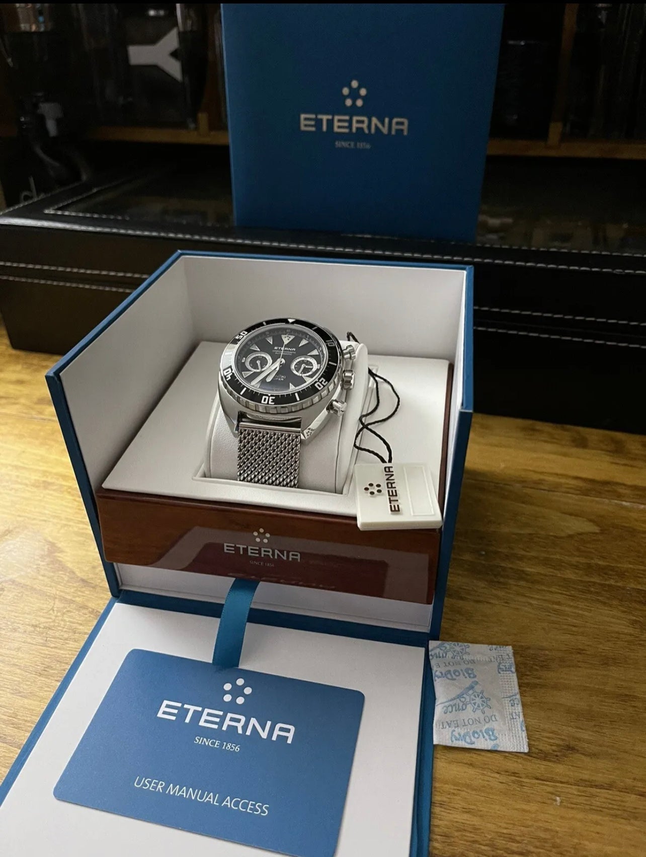 #736 Eterna Chronograph 200 meter ref: 7770.41.49.1718 Swiss Made