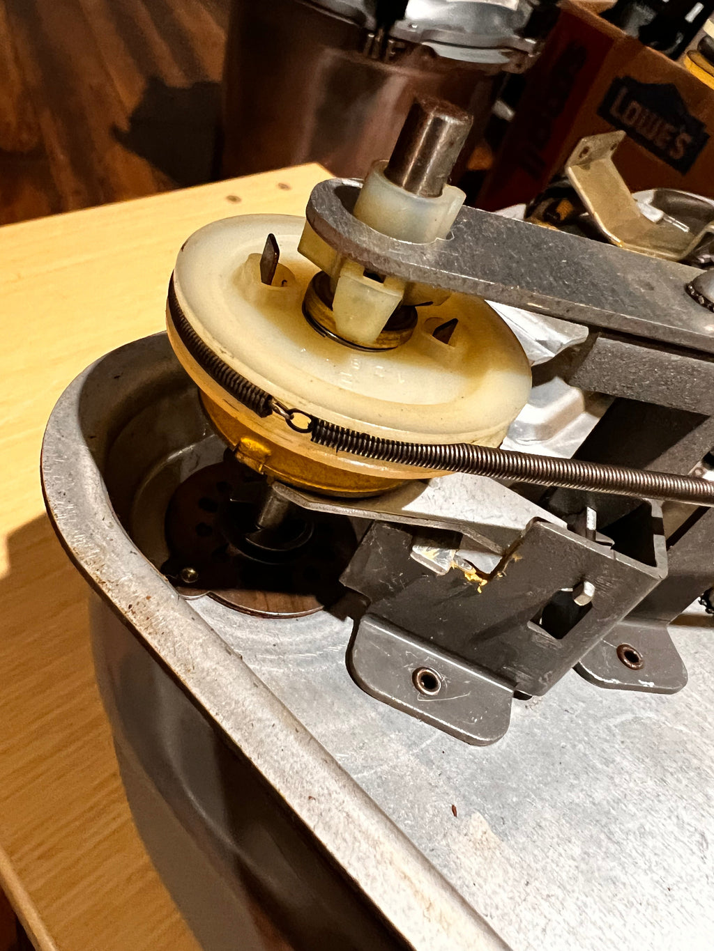Vintage Tower Model P-911 8mm Film Project w/Reel Motor Works