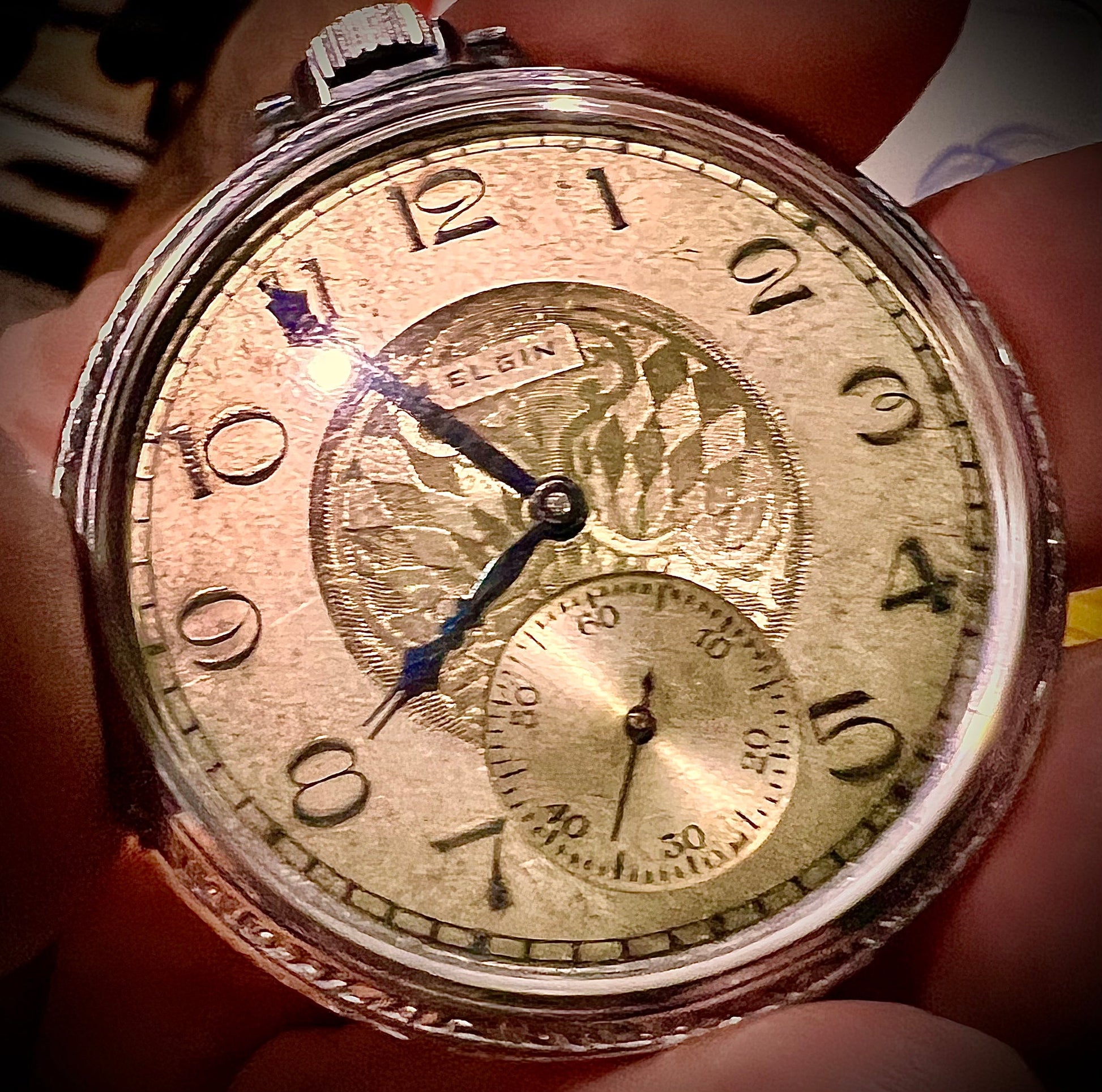 R#950 Vintage Elgin USA  Pocket watch  Movement serial 31150860  BASE METAL Case serial 3635458