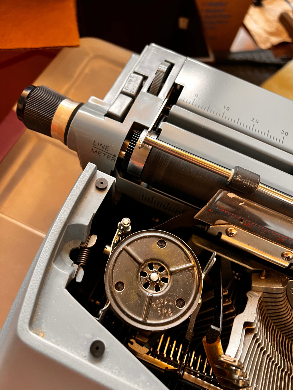 Royal Electric Typewriter Centurion Award Series Model SP-9000 Japan Portable collector’s Item