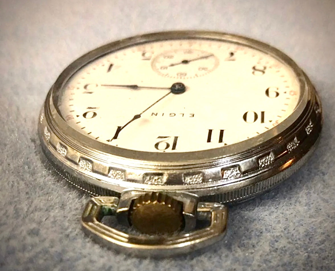 #953 Vintage 1911 ELGIN 16S POCKET WATCH 15J ~ Grade 313 Model 7 ~ Running