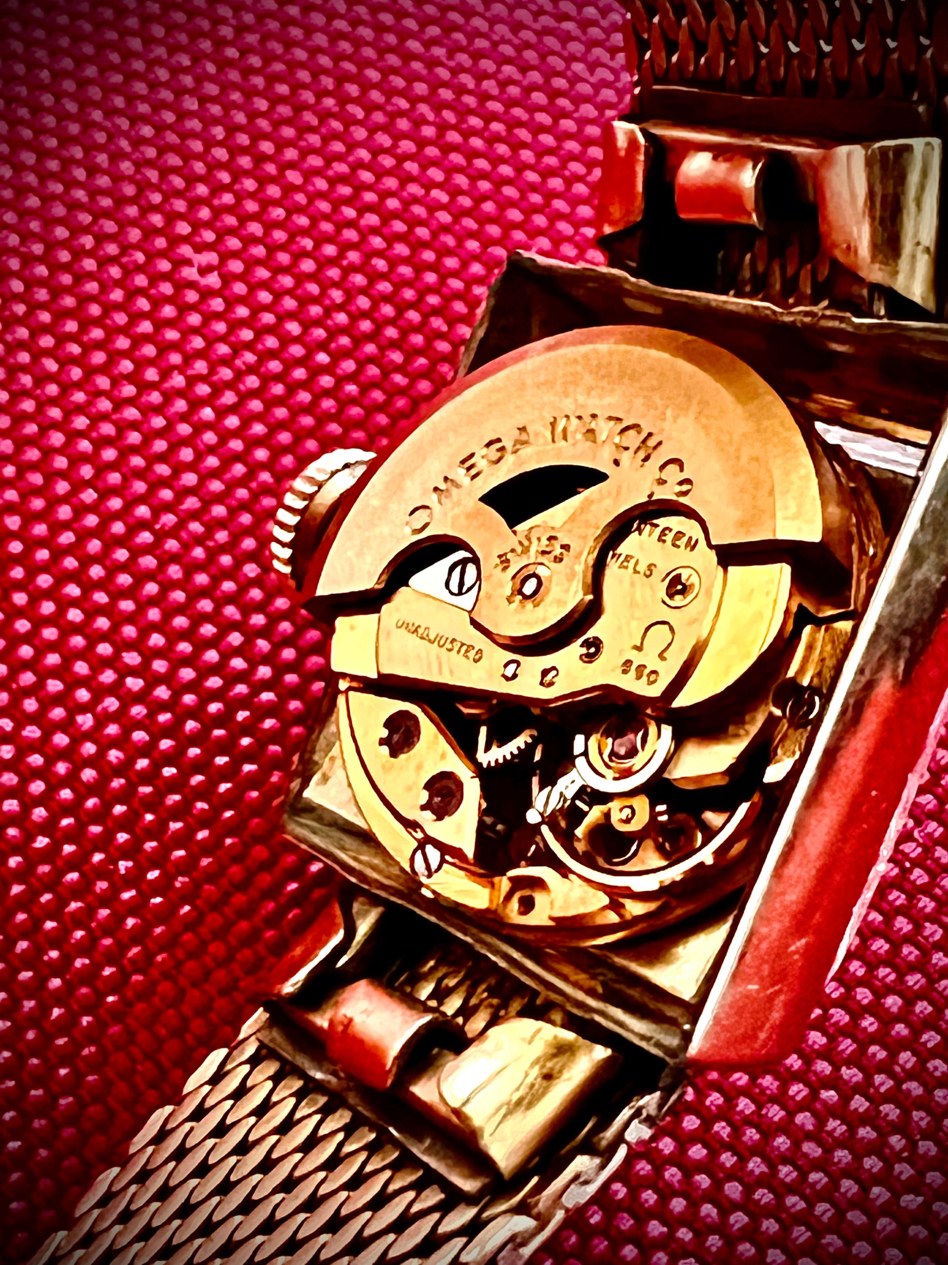 R#944 Omega ladymatic 17 jewels 14 Gold filled wrist watch