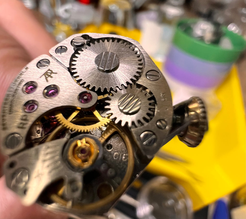 R#2 Caravelle Ladie wound tight