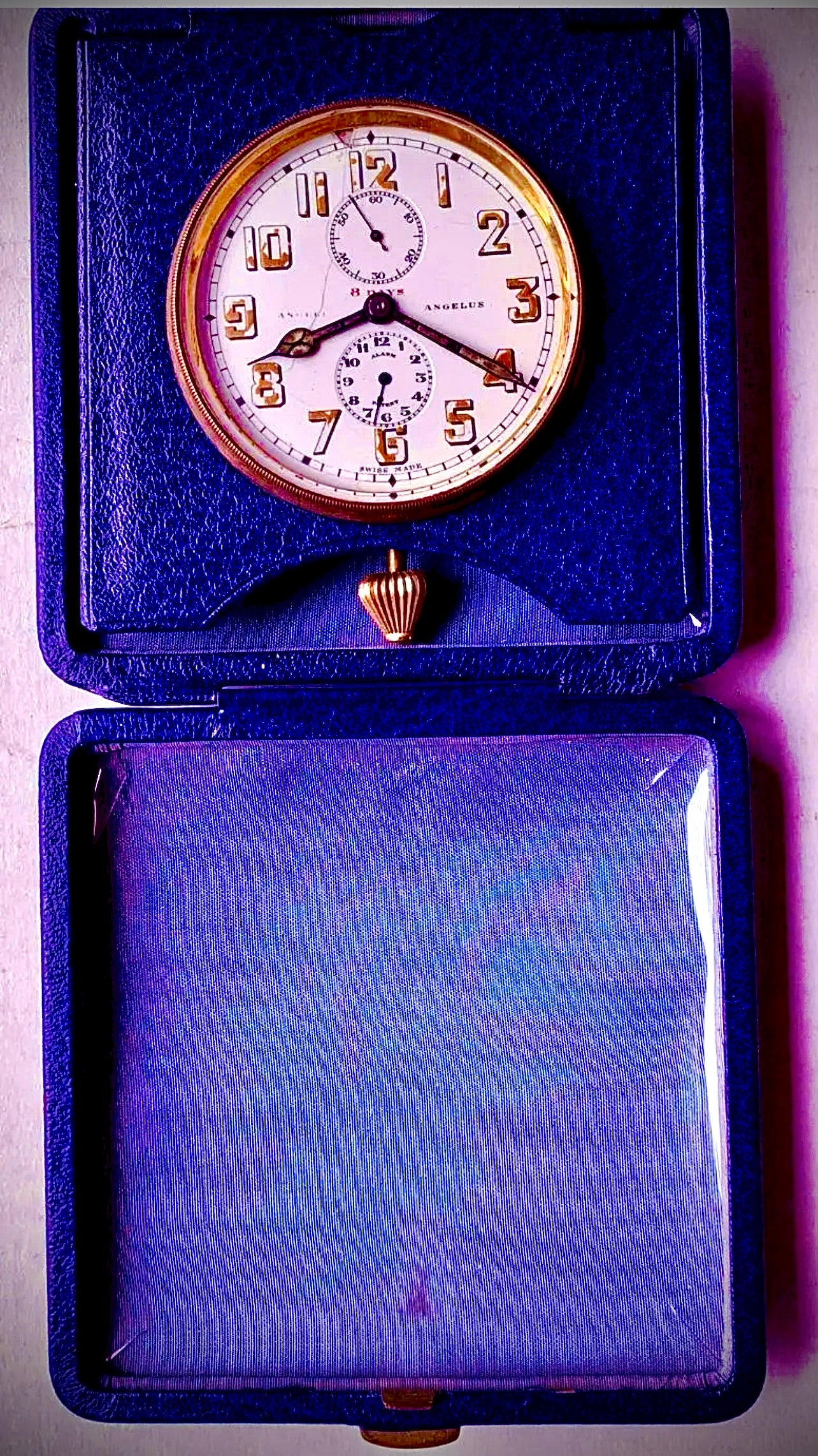 64. ANTIQUE ANGELUS 8 DAY TRAVEL ALARM CLOCK 15 JEWELS COIL GONG MINTY BLUE CASE CASE