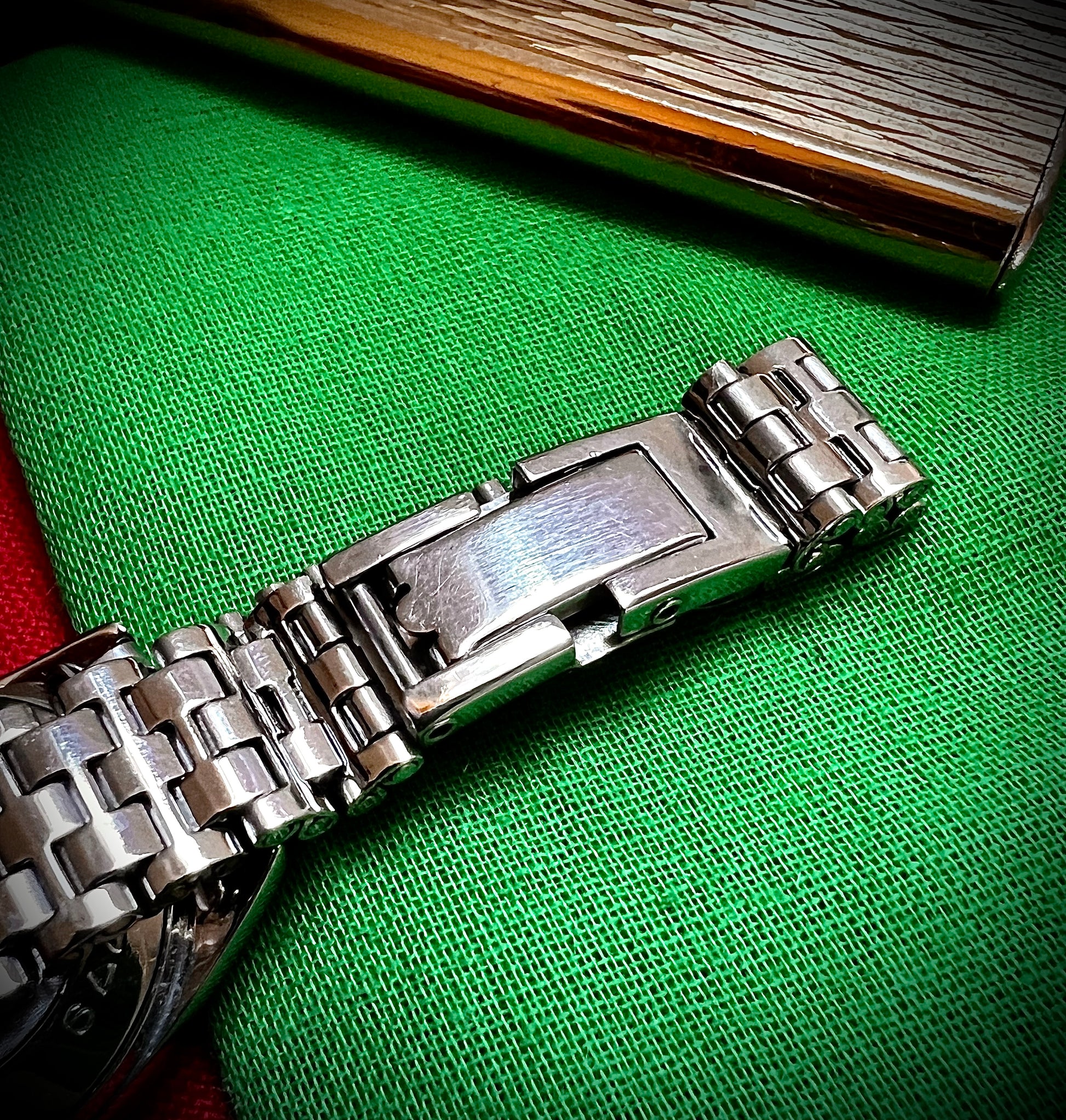 #498 VINTAGE RADO Purple Horse Steel Automatic Ladies