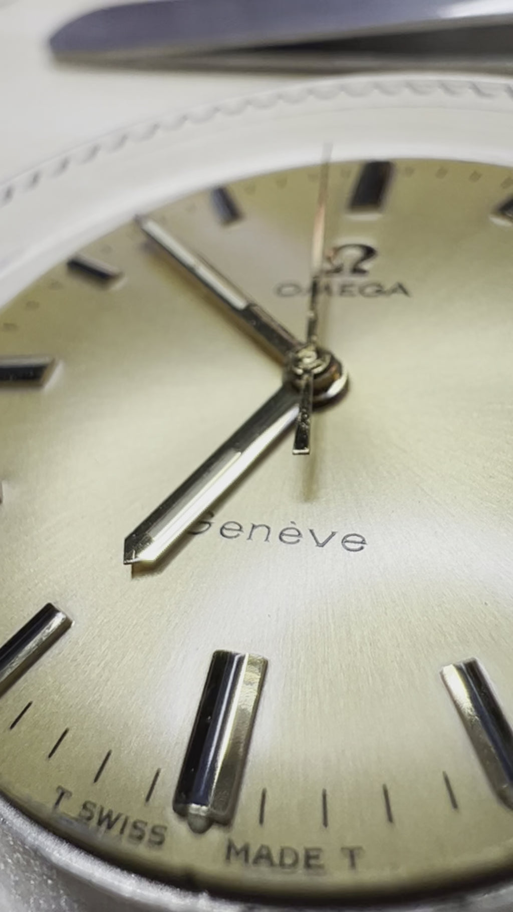 #602 GENEVE OMEGA Men's Watch Rare Vintage (Antique) Original Swiss Made
