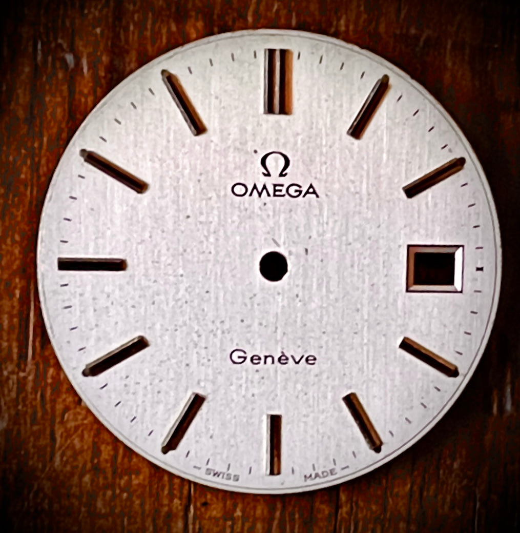 #789 Omega Genève Dial Silver Date 3 O’clock Vintage 565 562 613 Cal Swiss Made 60s 70s