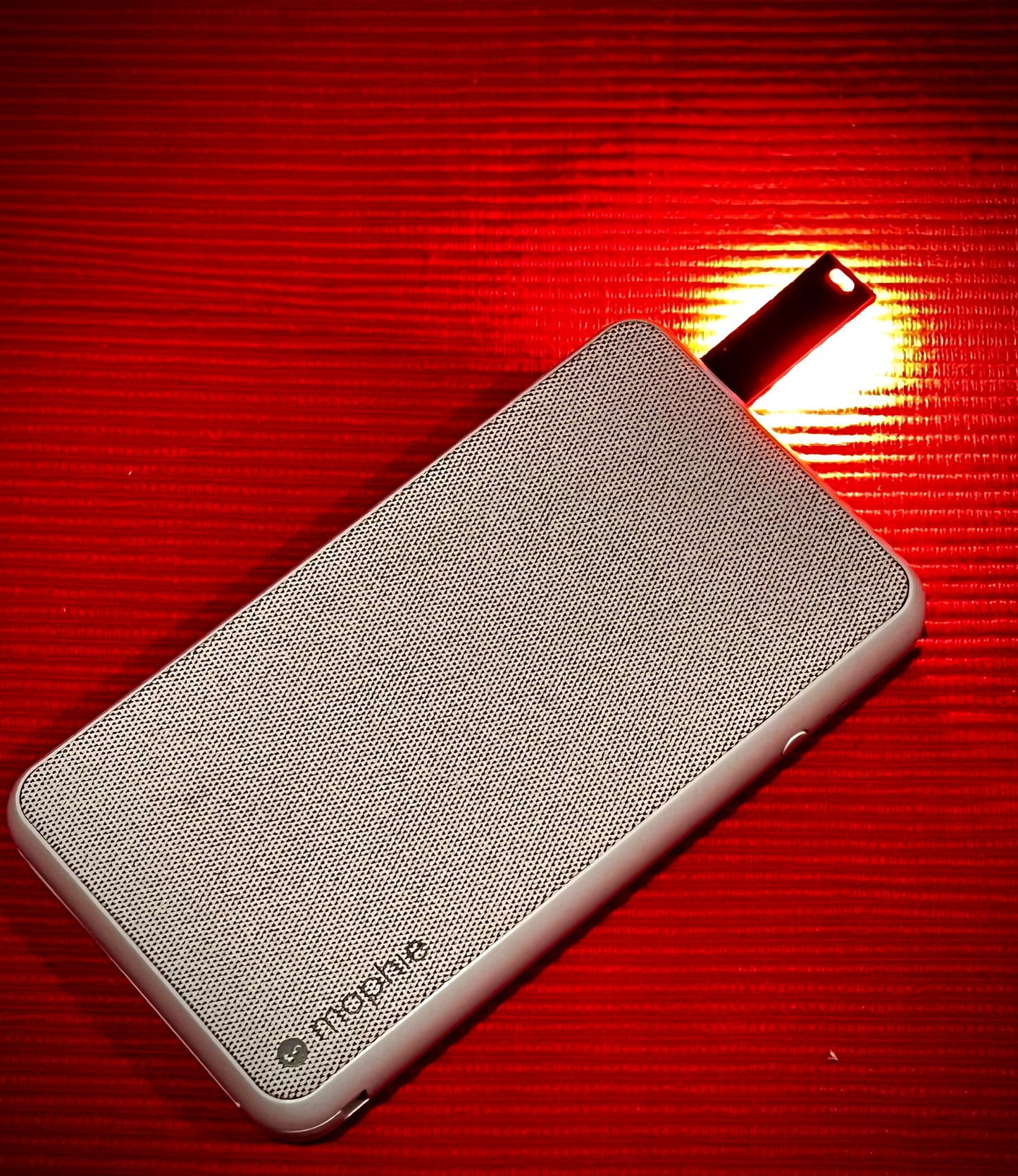 Mophie battery pack with a single Touch ON OFF powerful USB six LED bulbs stip