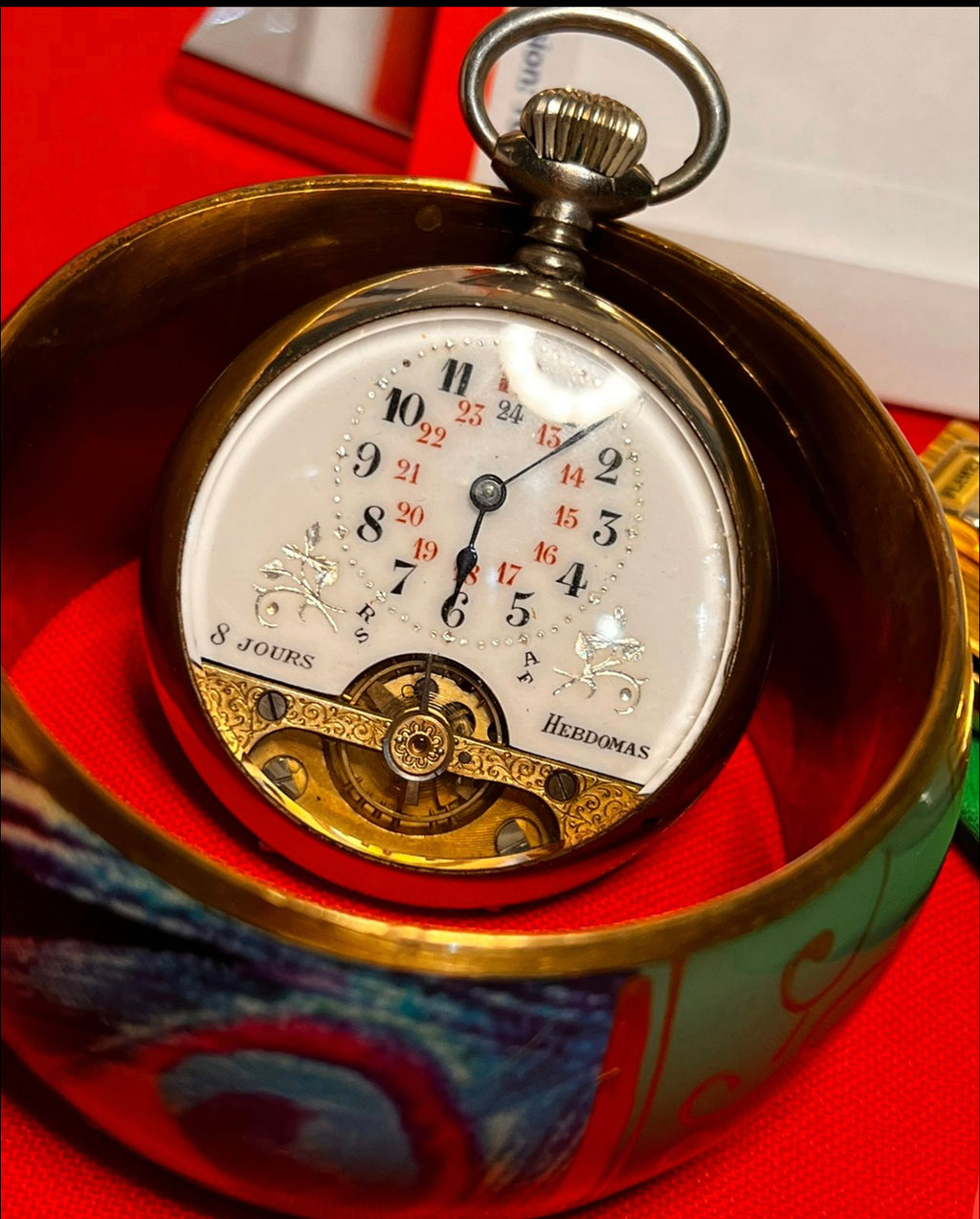 R#211 A- Collectors Vintage Swiss Hebdomas by OMEGA From 1902 Collectors Vintage Swiss Hebdomas 122 Years Old 1902 pocket watch