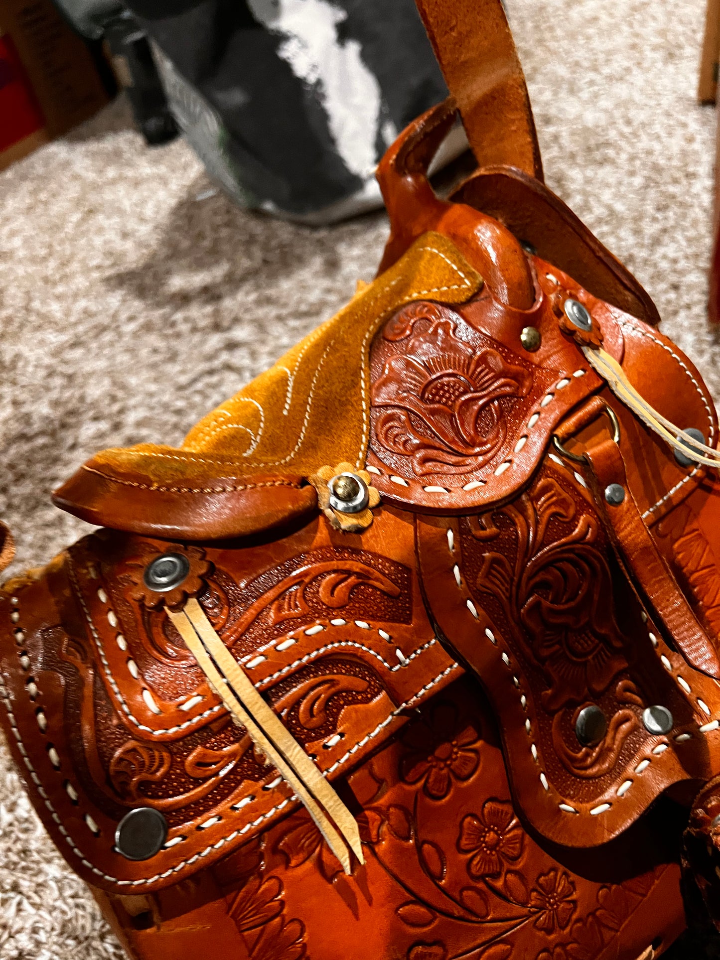 Unique Brown Leather Stamped Novelty Western Cowgirl Cowboy Saddle Purse