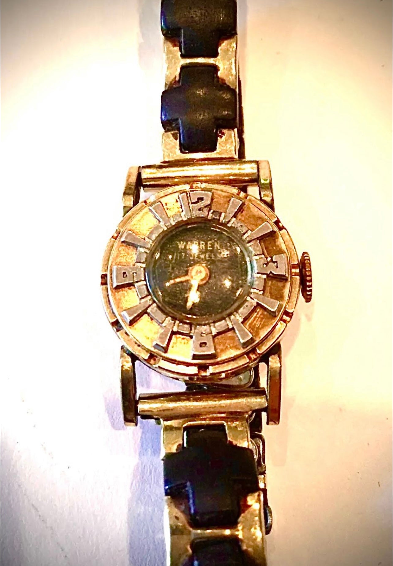 R#401 RARE Vintage Gorgeous Art Deco Gold Filled WARREN Watch Bakelite