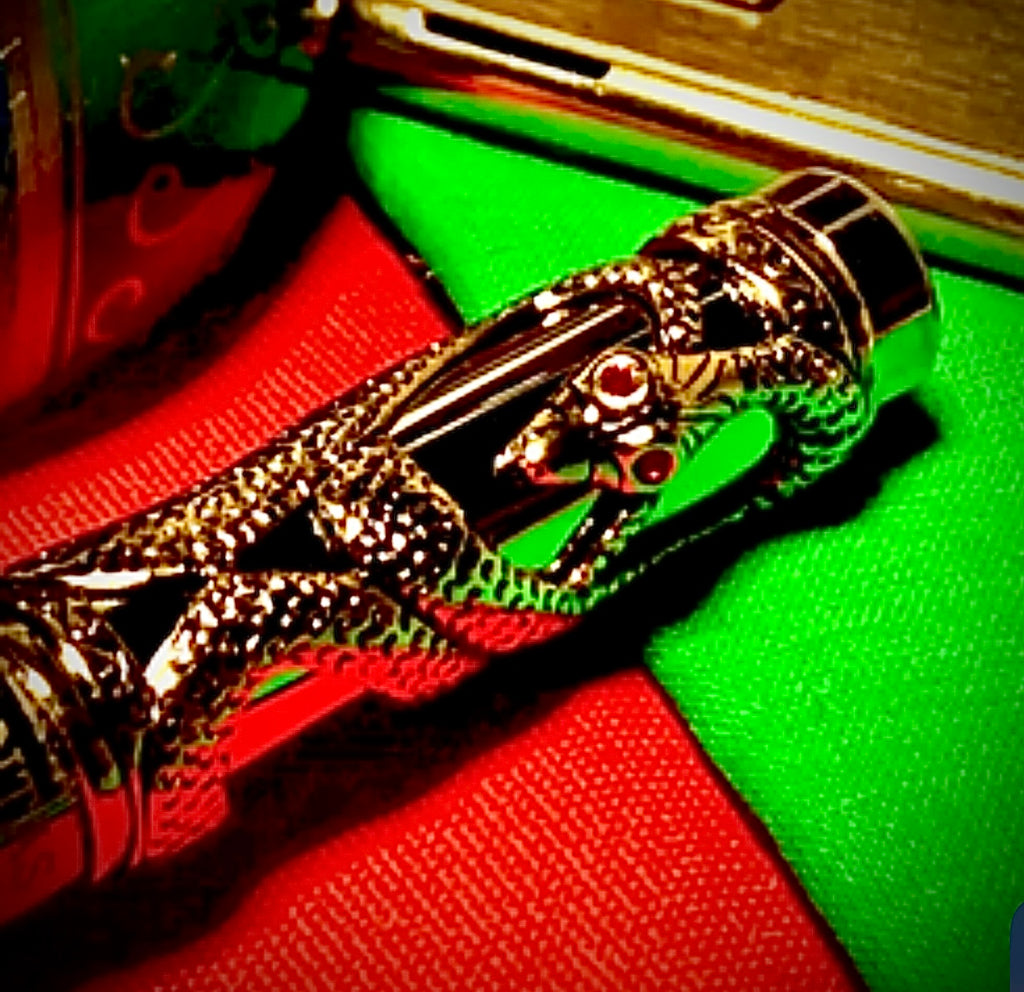 New Dani Phantas I Ruby Eyes Snake Fountain Pen - FINE Iridium Tip German Nib