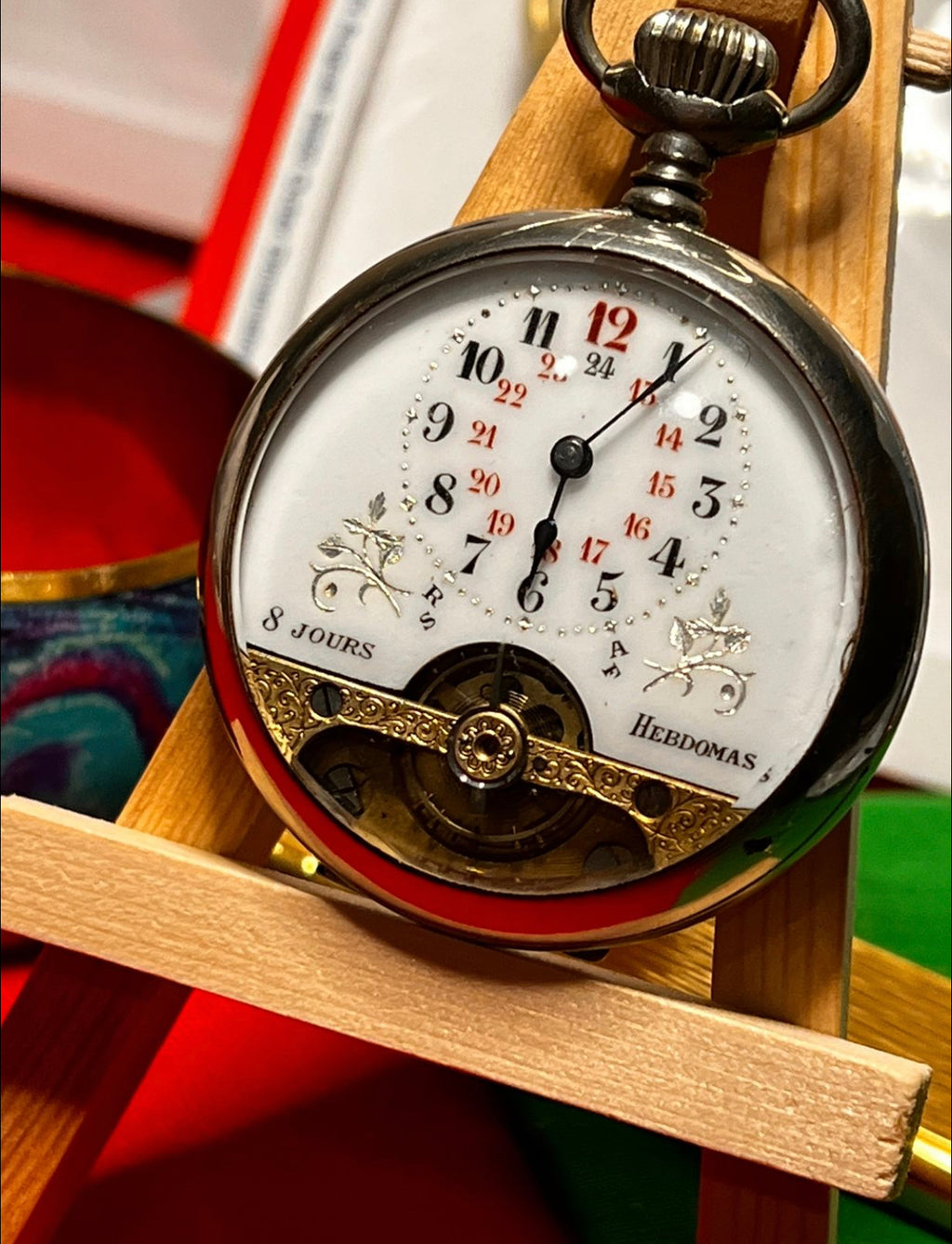 R#211 A- Collectors Vintage Swiss Hebdomas by OMEGA From 1902 Collectors Vintage Swiss Hebdomas 122 Years Old 1902 pocket watch
