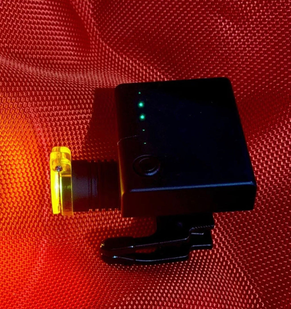 Reserved and shipped for Dr.Murat Atli 2 X Loaner Dental Loupes Wireless LED light System With Orange Filter, Charger and Carry Case Lightweight