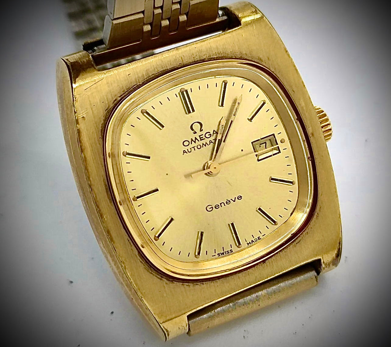 #581 Omega geneva Beautiful Gold automatic