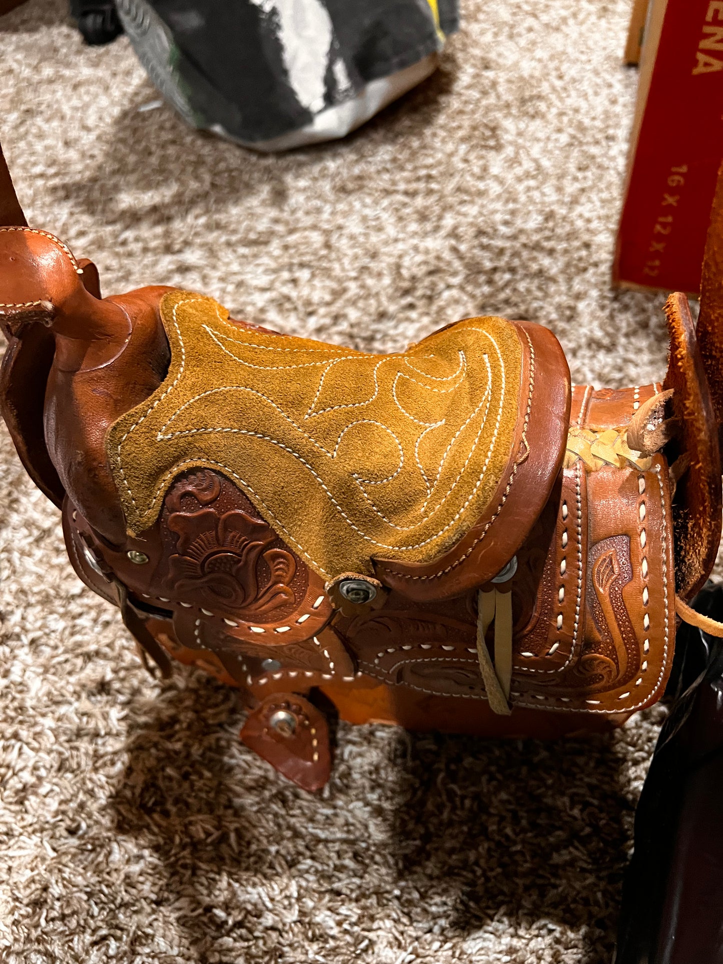 Unique Brown Leather Stamped Novelty Western Cowgirl Cowboy Saddle Purse