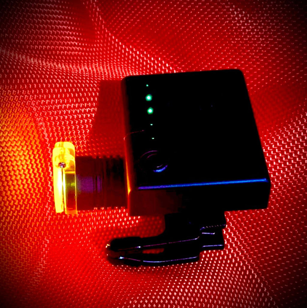 1 X Loaner Dental Loupes Wireless LED light System With Orange Filter, Charger and Carry Case Lightweight