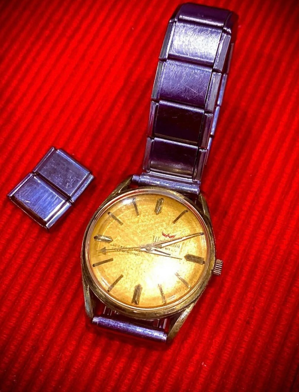 #174 Waltham Self winding Shock Resistant 21 Jewels Mens Wrist Watch