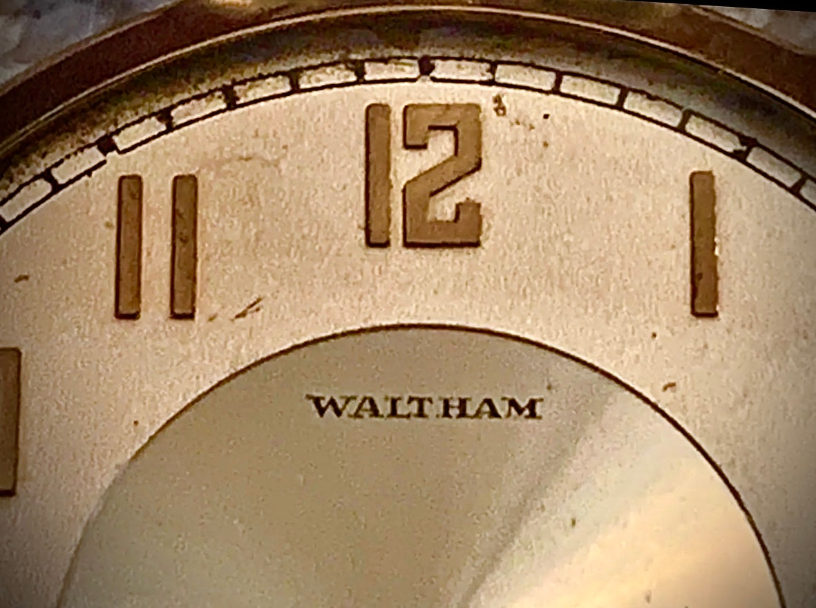 #812 VINTAGE 1940 WALTHAM PREMIER COLONIAL 12S POCKET WATCH 10K Gold Filled 17 JEWELS