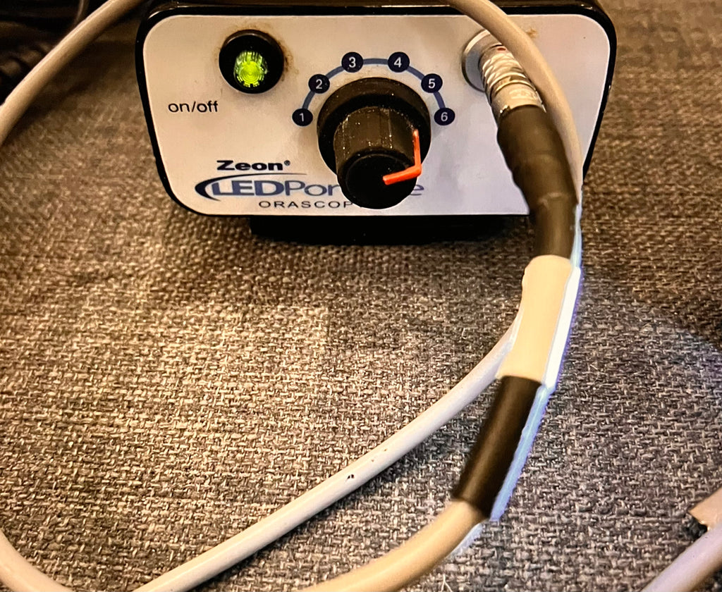 Dental Loupe Orascoptic Zeon LED Portable headlight Light System 3 Yr Warranty