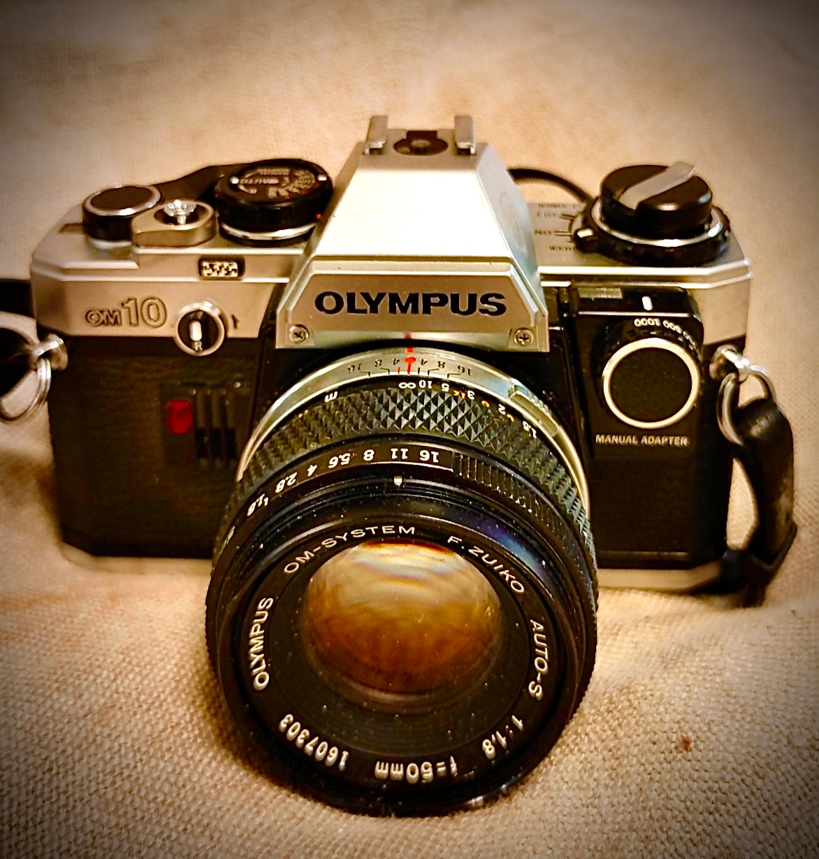 Olympus CM 10 complete camera Kit