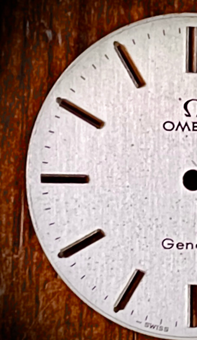 #789 Omega Genève Dial Silver Date 3 O’clock Vintage 565 562 613 Cal Swiss Made 60s 70s