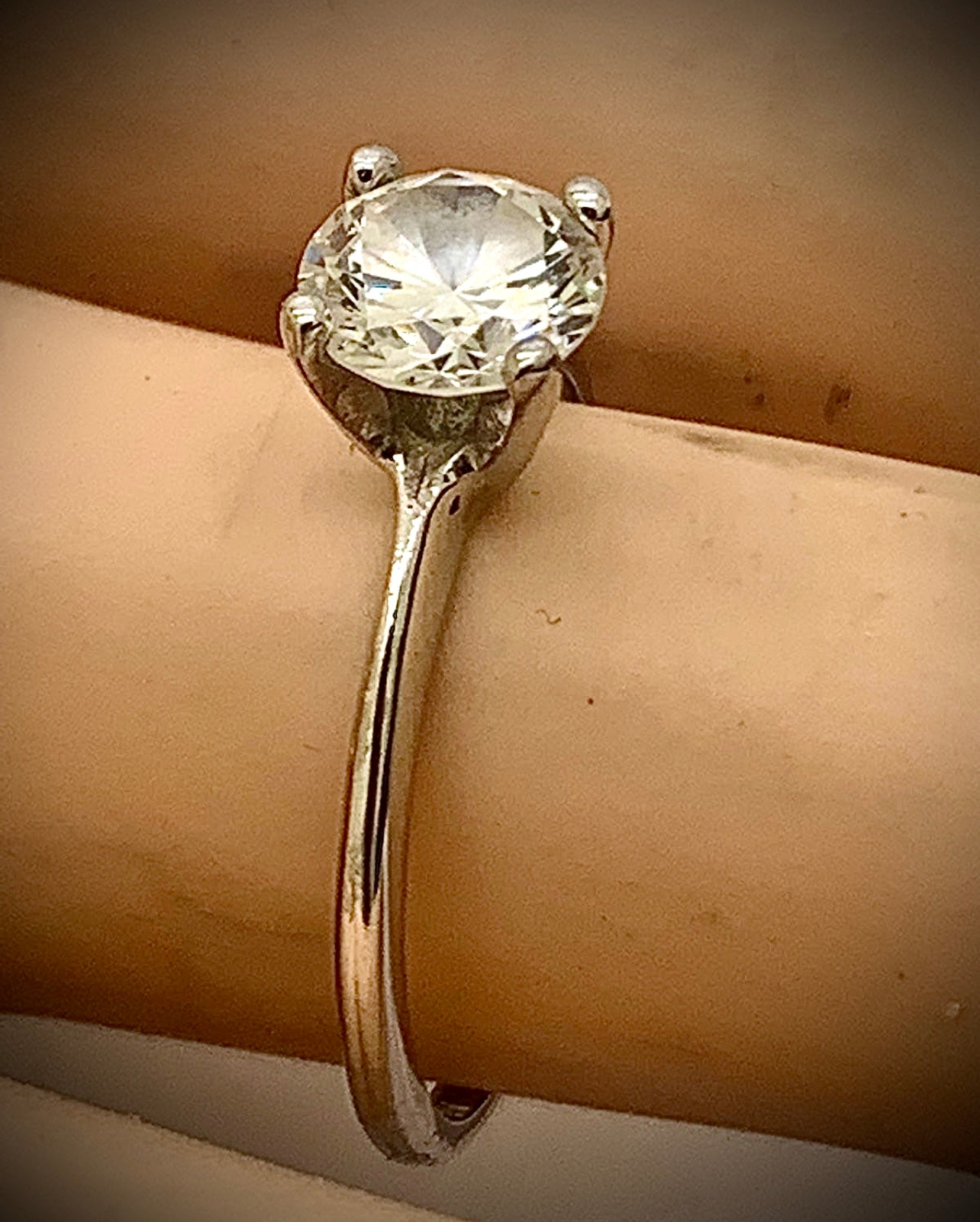 #787 925 Vintage Cz Ring Size 8.25