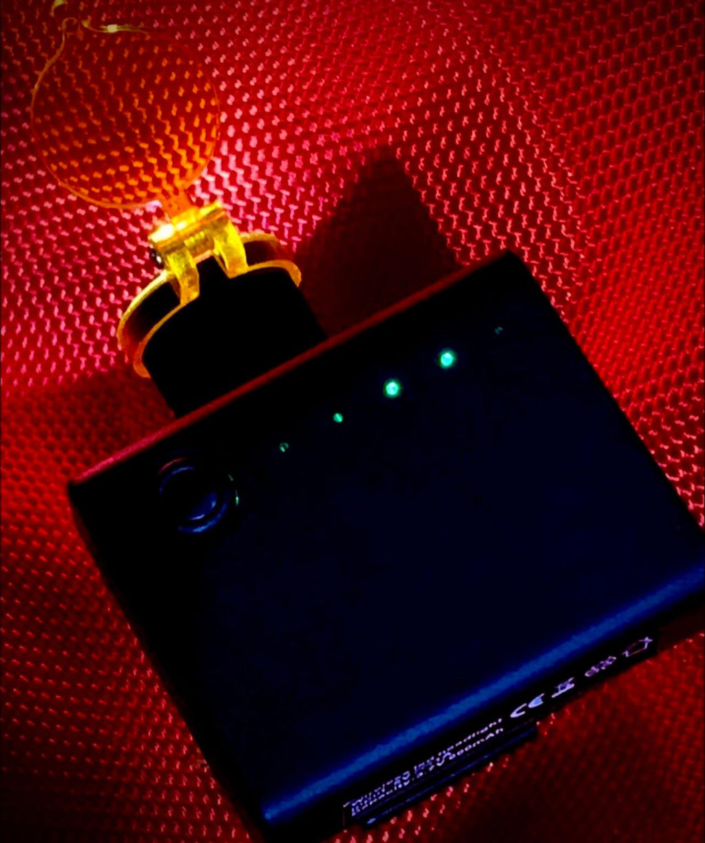 1 X Loaner Dental Loupes Wireless LED light System With Orange Filter, Charger and Carry Case Lightweight