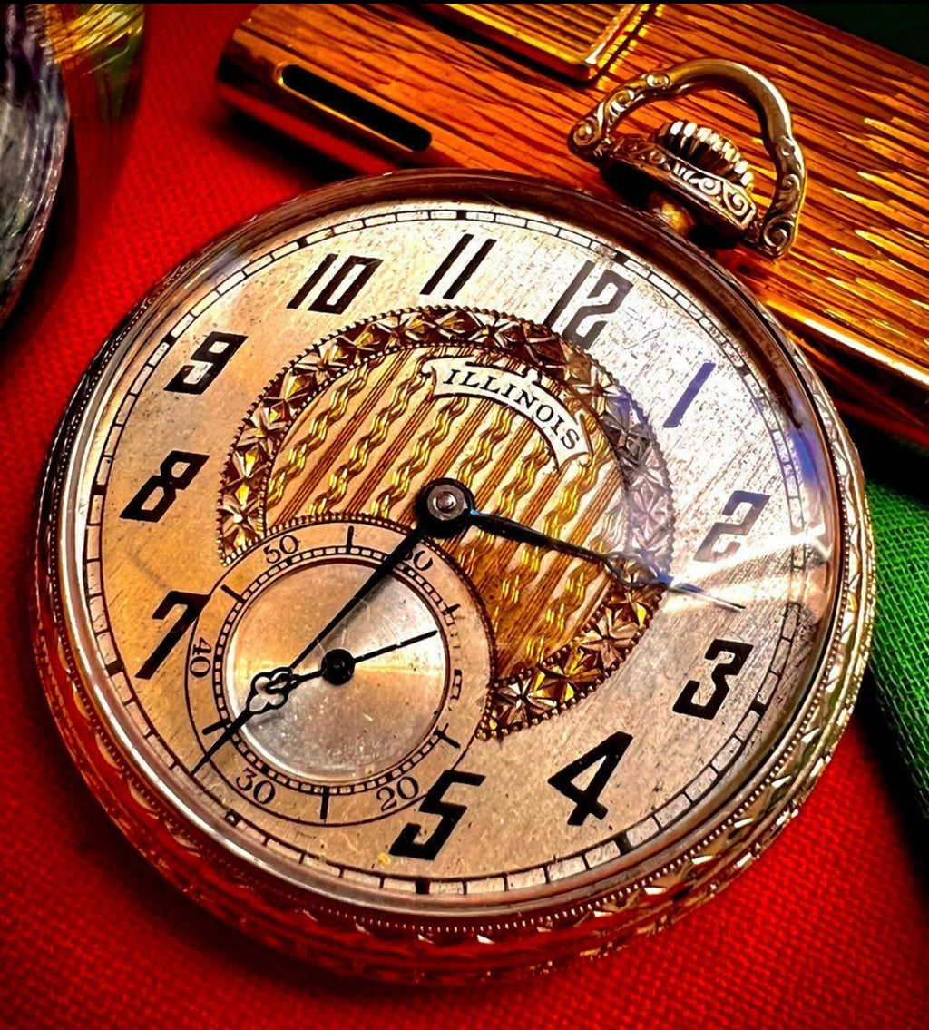 #285 Collector’s 14K Gold Filled Vintage 97 years old  Illinoise 17 Jewls Pocket Watch